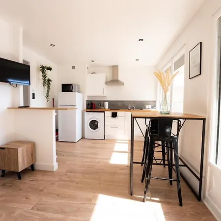 Apartment Studio Moderne Refait A Neuf Avec Balcon Valence (Drome)